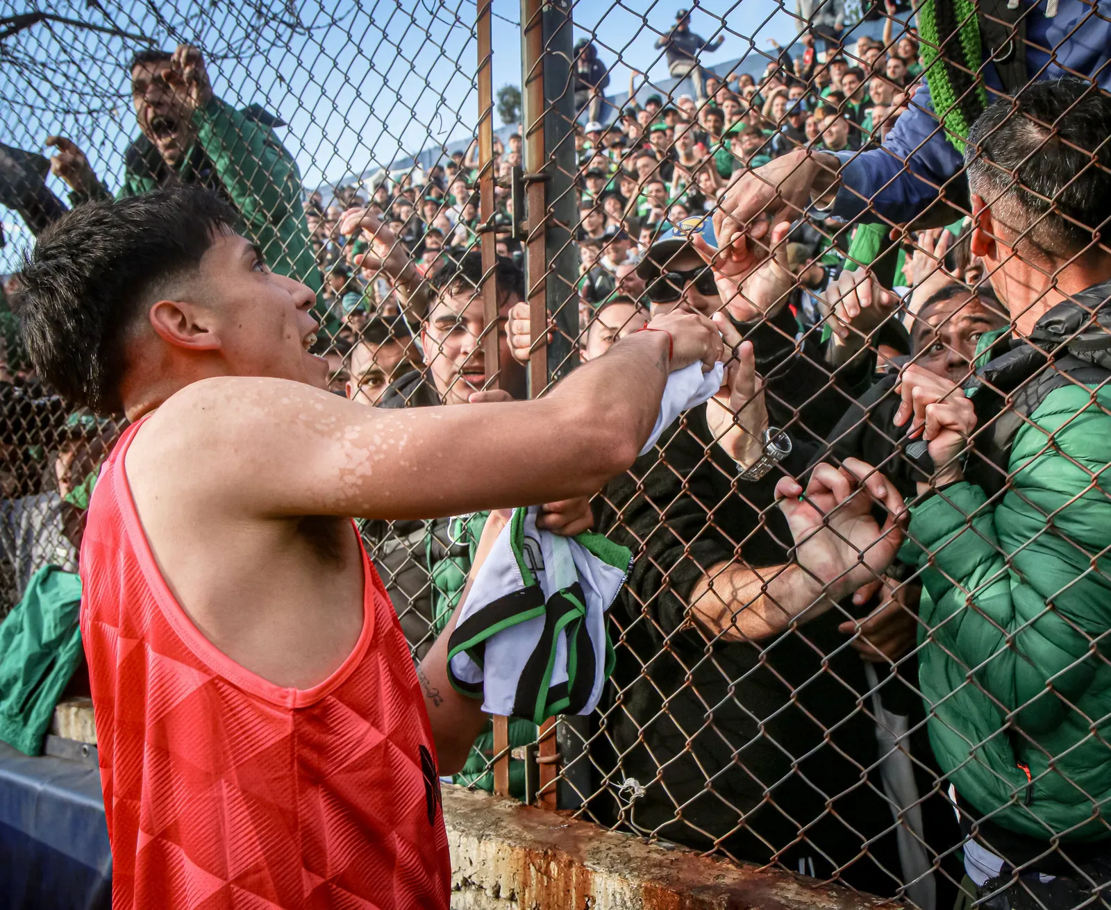 Chicago ganó ante Almagro una final en la lucha por sumar puntos