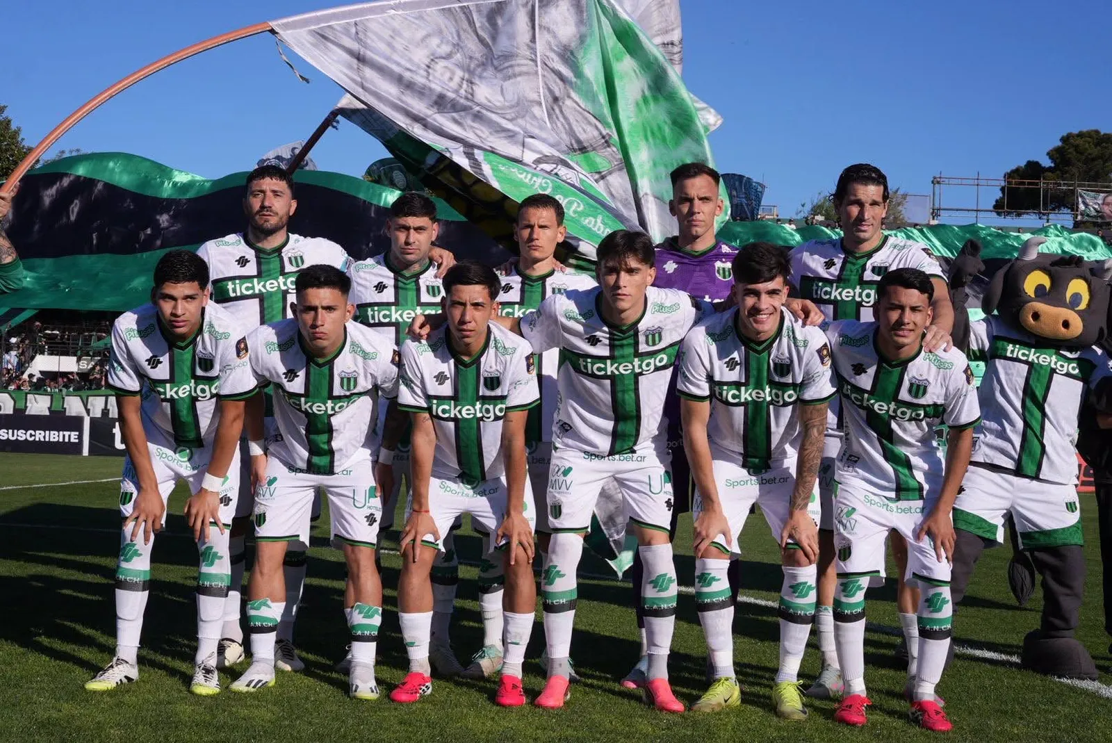 Chicago perdió en Mataderos y se complicó otra vez