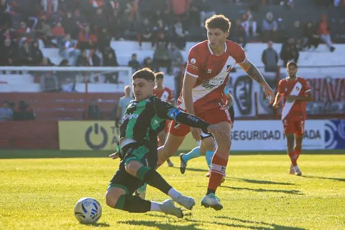 Nueva Chicago recibe a Deportivo Maipú en Mataderos